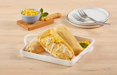Tamales de elote Tamales de elote