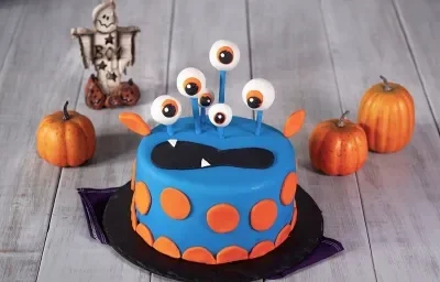 MONSTER CAKE preparado con LA LECHERA® MONSTER CAKE preparado con LA LECHERA®