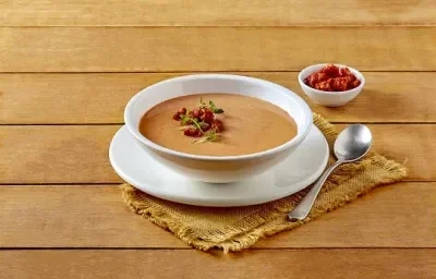 Crema de papa con chorizo Crema de papa con chorizo