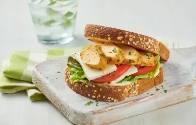 SANDWICH DE POLLO A LAS FINAS HIERBAS - MX PONTE BIEN SANDWICH DE POLLO A LAS FINAS HIERBAS - MX PONTE BIEN