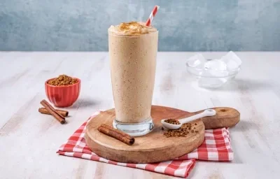 Frappé de café con canela