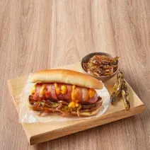 Hot dog con chiles toreados