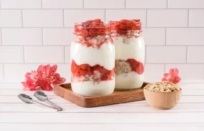 Strawberry Overnight Oats