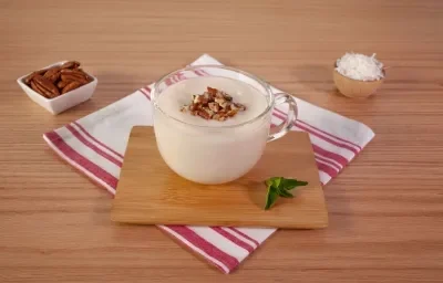 Atole de coco y nuez Atole de coco y nuez