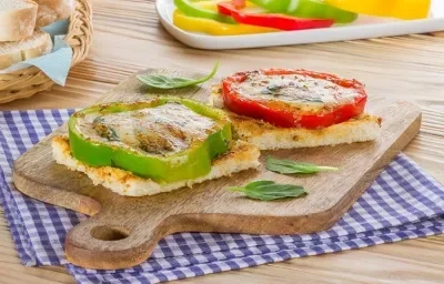 Aros de pimiento rellenos Aros de pimiento rellenos