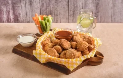 Boneless con Salsa Buffalo Boneless con Salsa Buffalo