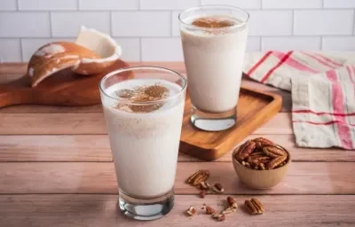Agua de Nuez con Coco Agua de Nuez con Coco