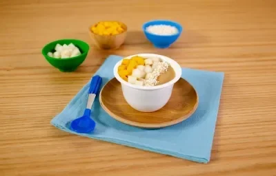 Tazoncito de fruta con yogurt Tazoncito de fruta con yogurt