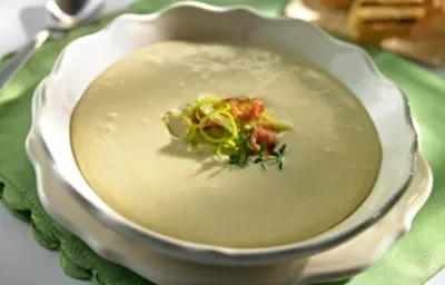 Crema deslactosada de poro y papa Crema deslactosada de poro y papa