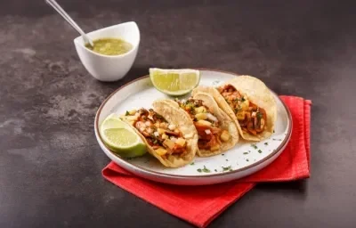 TACOS de SETAS al PASTOR preparados con CONSOMATE® TACOS de SETAS al PASTOR preparados con CONSOMATE®