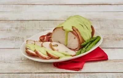 pechuga de pavo en salsa de esparragos pechuga de pavo en salsa de esparragos