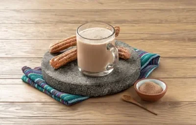 Atole de Churro con Chocolate Atole de Churro con Chocolate