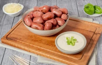 Botana de Salchichas con Aderezo de Habanero Botana de Salchichas con Aderezo de Habanero