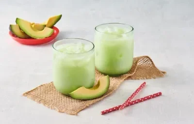 Agua de Aguacate