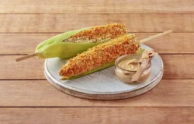 Elotes con dip chipotle