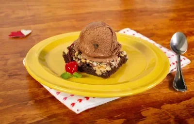 BROWNIE BROWNIE