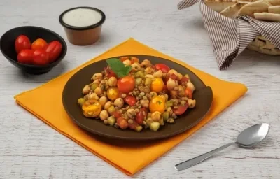 Ensalada de Garbanzos y Lentejas con Jocoque Ensalada de Garbanzos y Lentejas con Jocoque