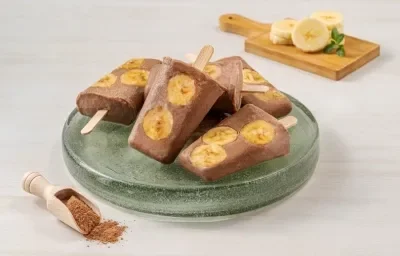 Paletas de chocolate con plátano Paletas de chocolate con plátano