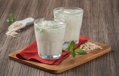 Agua de Avena con Menta Agua de Avena con Menta