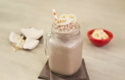 Smoothie de cocoa y platano