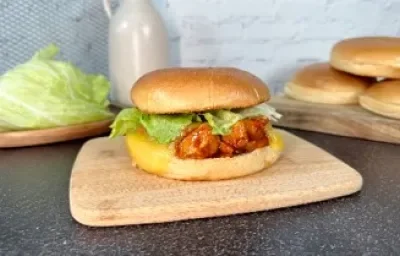 Hamburguesa de Pollo Bbq Hamburguesa de Pollo Bbq