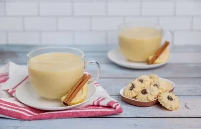 Atole de Guayaba con Canela Atole de Guayaba con Canela