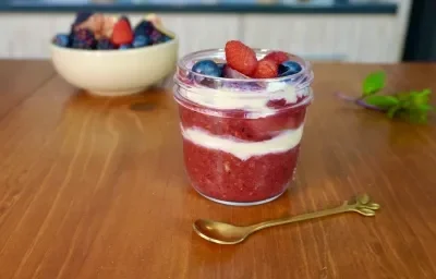 Smoothie bowl de frutos rojos Smoothie bowl de frutos rojos