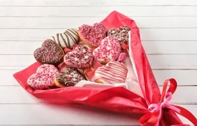 RAMO de DONAS preparado con Leche Evaporada CARNATION® CLAVEL®
