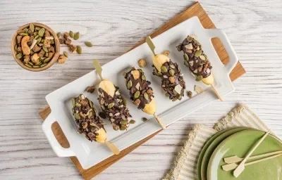 Paletas de Plátano con Chocolate Paletas de Plátano con Chocolate
