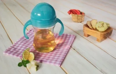 Agua de manzana, tuna y limón Gerber Agua de manzana, tuna y limón Gerber