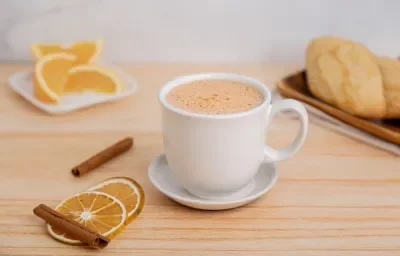 Chocolate Caliente con Naranja y Canela Chocolate Caliente con Naranja y Canela