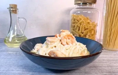 Espagueti Deslactosado con Camarones