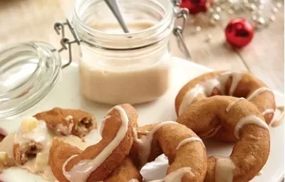 donas con salsa de manzana donas con salsa de manzana