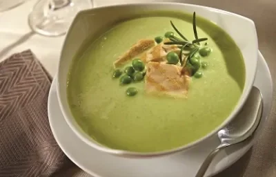 CREMA DE CHÍCHAROS Y PECHUGA ASADA CREMA DE CHÍCHAROS Y PECHUGA ASADA