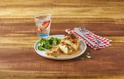 Pollo en salsa de jitomate con albahaca Pollo en salsa de jitomate con albahaca