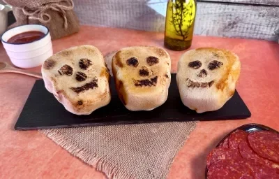 Spooky Skull Pizza