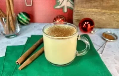Atole de Rompope con Canela