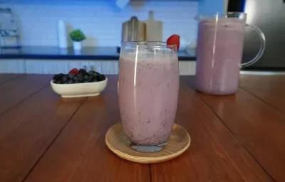 Agua cremosa de frutos rojos Agua cremosa de frutos rojos