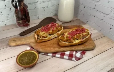 Molletes de Cochinita