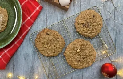 Galletas de Avena con Glaseado de Jengibre Galletas de Avena con Glaseado de Jengibre