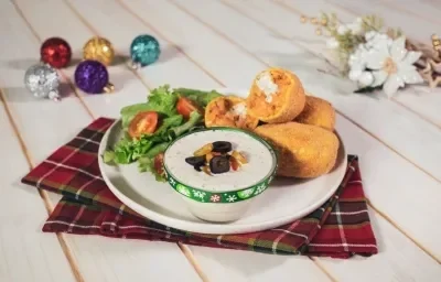 CROQUETAS de BACALAO a la VIZCAÍNA preparadas con Media Crema NESTLÉ® Deslactosada CROQUETAS de BACALAO a la VIZCAÍNA preparadas con Media Crema NESTLÉ® Deslactosada