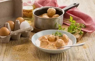 albóndigas de pollo en salsa chipotle albóndigas de pollo en salsa chipotle