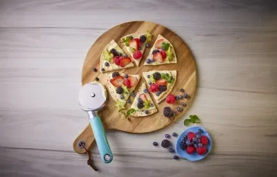 Pizza de frutos rojos Pizza de frutos rojos