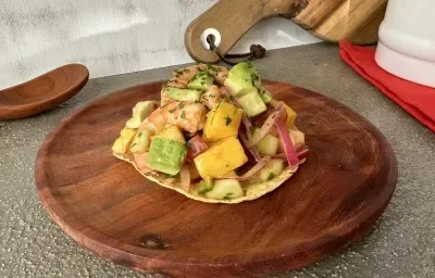 Tostadas de Ceviche de Camarón