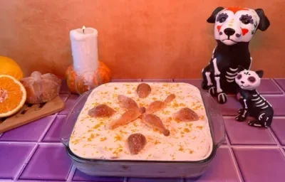 Carlota de Pan de Muerto Carlota de Pan de Muerto