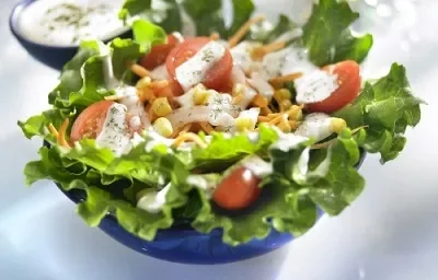 Ensalada de betabel con aderezo de ajo Ensalada de betabel con aderezo de ajo