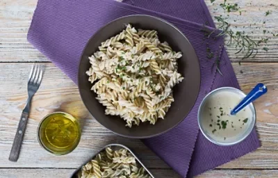 Fusilli en salsa de romero y ajo Fusilli en salsa de romero y ajo