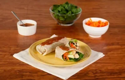 Burrito de pollo con salsa de chipotle Burrito de pollo con salsa de chipotle