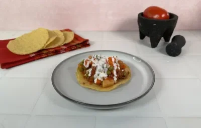 Tostadas de Picadillo