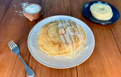 Hot Cakes Volteado de Piña Hot Cakes Volteado de Piña